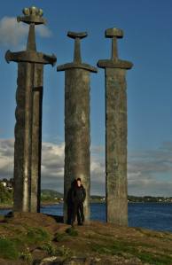 935584_382831555171026_174329002_n